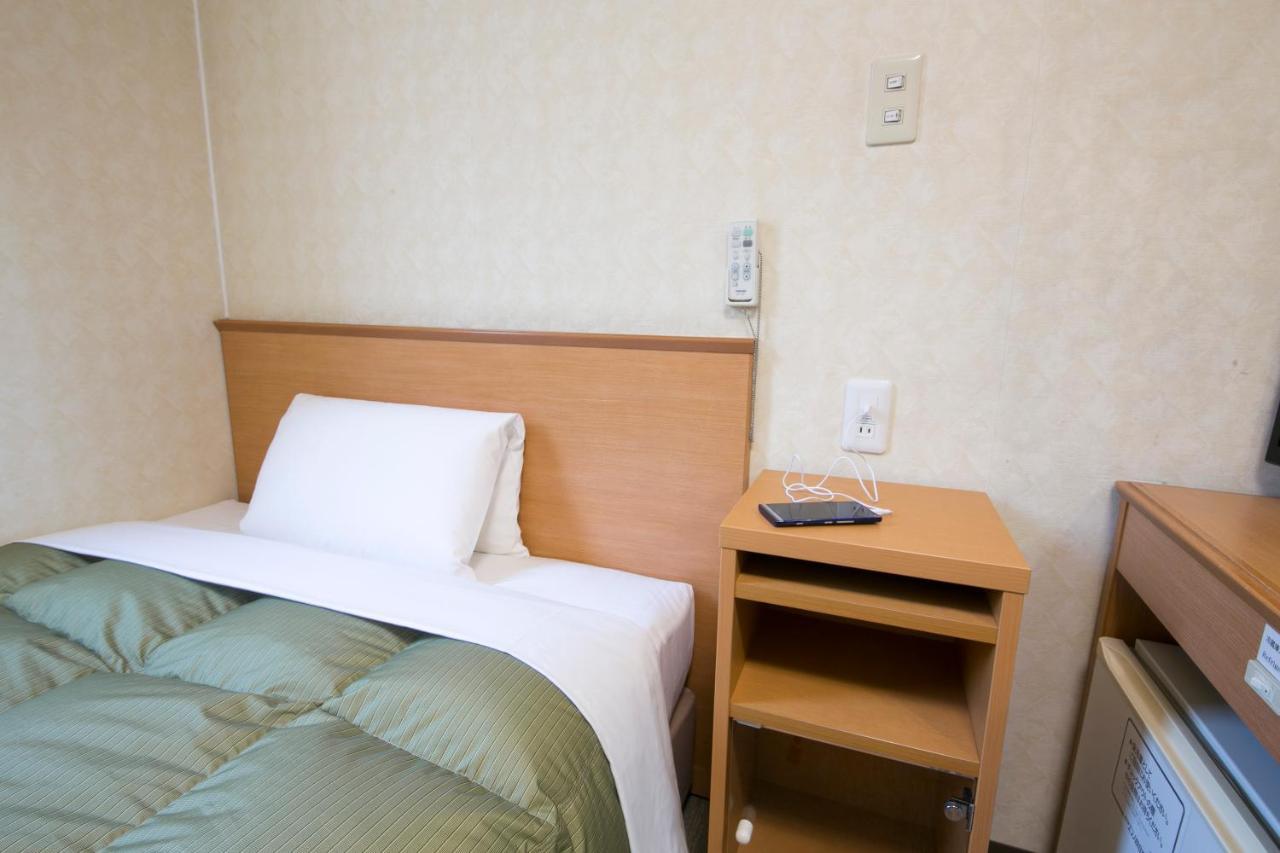 Hotel Econo Yokkaichi Esterno foto