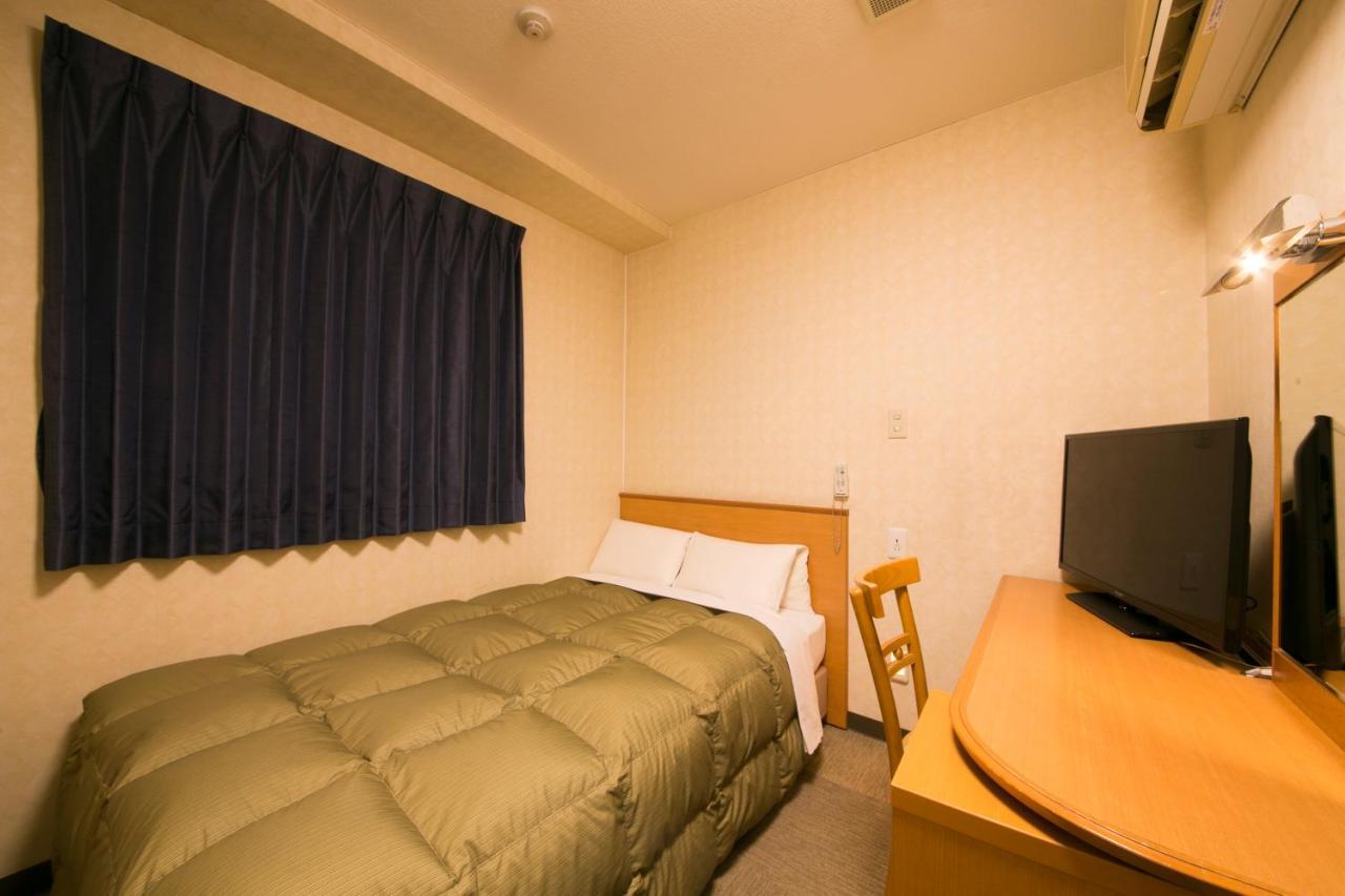 Hotel Econo Yokkaichi Esterno foto